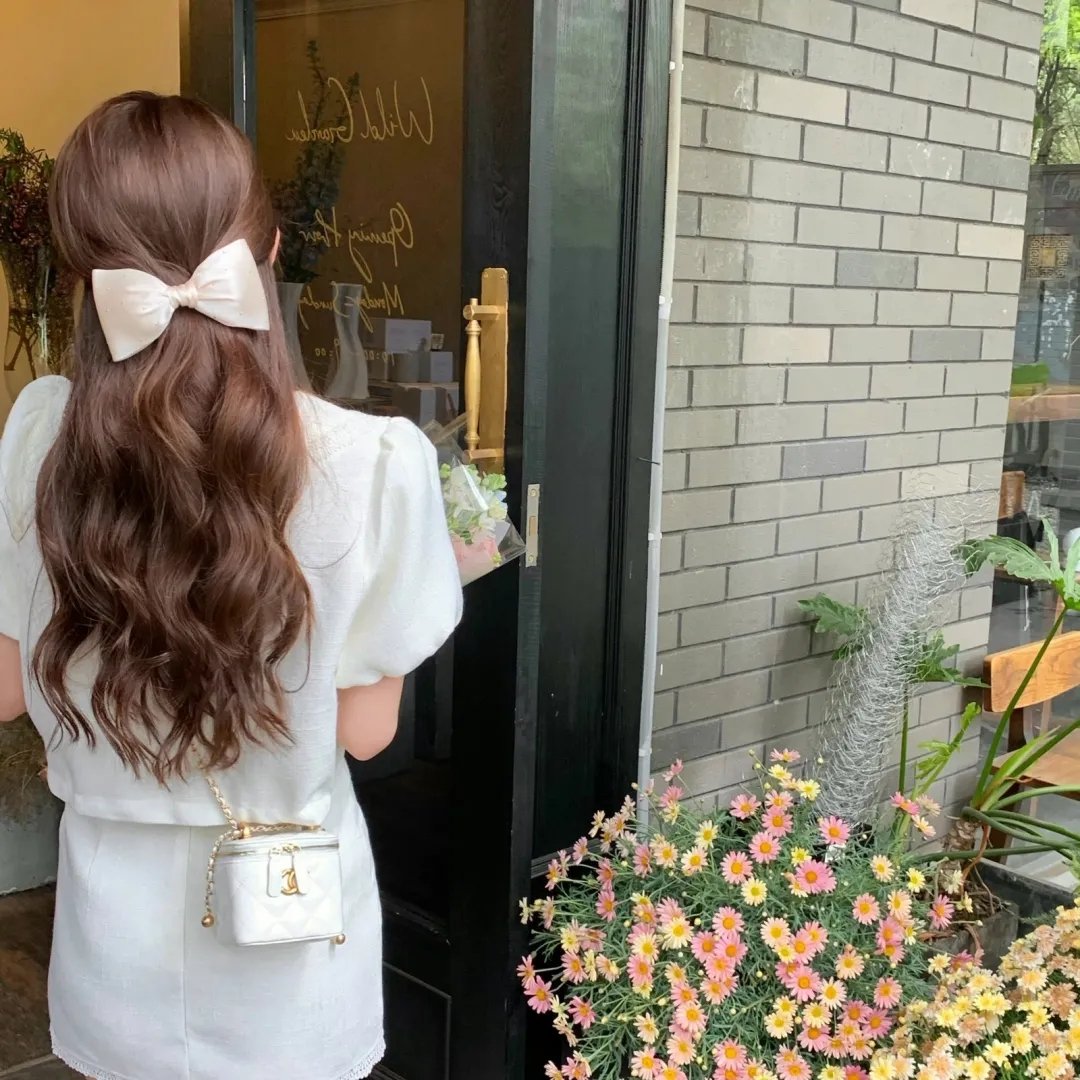 奔驰的大葱 封面